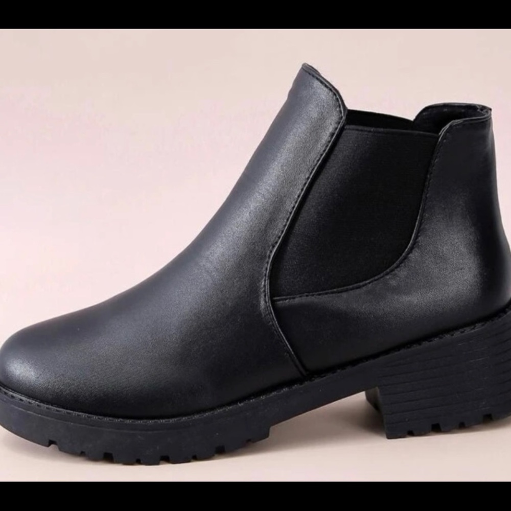 NWOT Ankle Boots (Brand New)